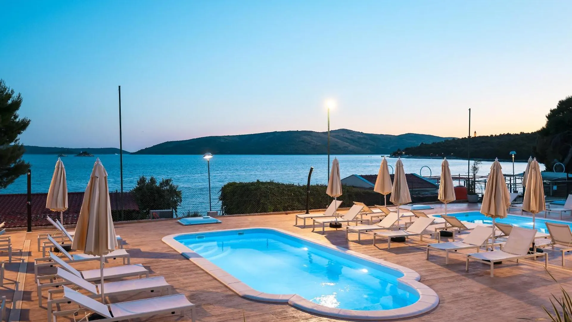 Apartments Medena Budget Trogir 0*,