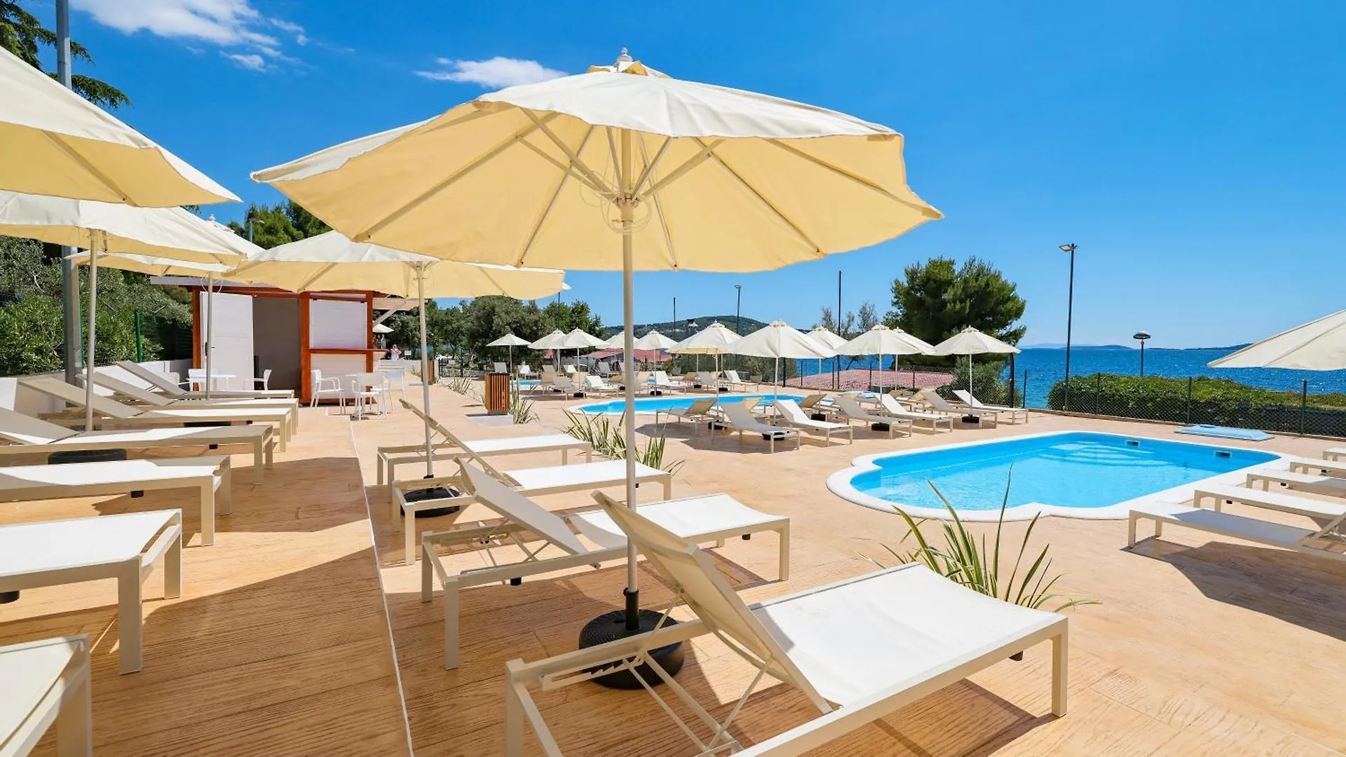 Apartments Medena Budget Trogir