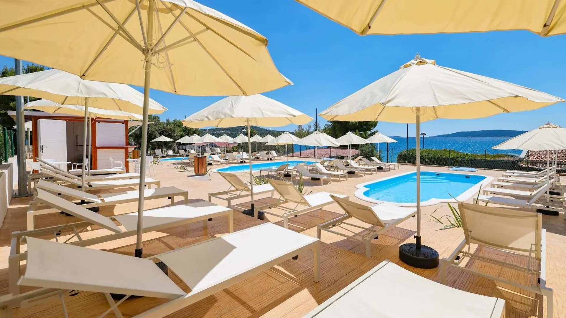Apartments Medena Budget Trogir