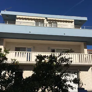 Apartmani Mane Apartment